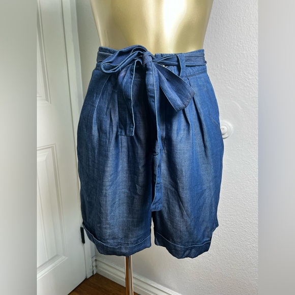 ANTHROPOLOGIE SEEN WORN KEPT Women’s Short Sz 2 - Picture 1 of 9